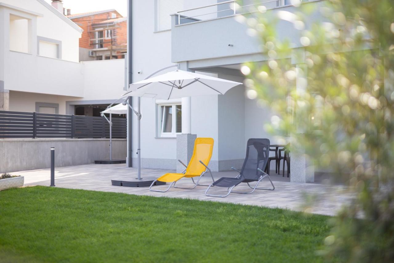 סנג' Apartments Luka מראה חיצוני תמונה