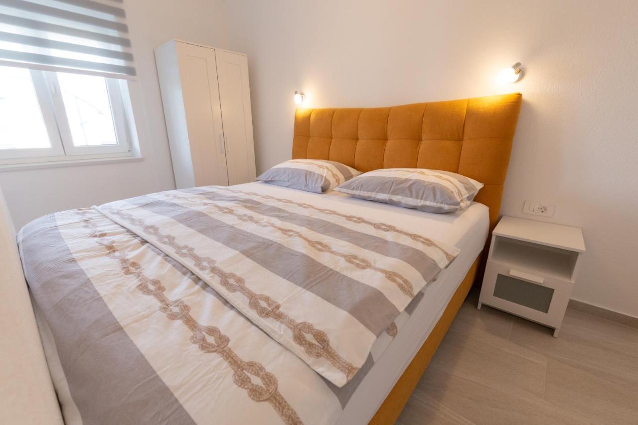 סנג' Apartments Luka מראה חיצוני תמונה