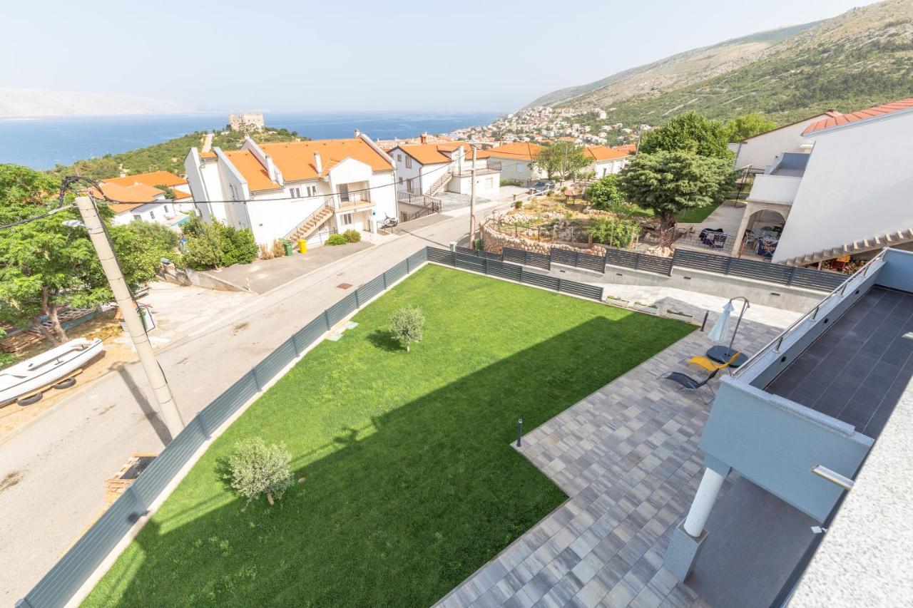 סנג' Apartments Luka מראה חיצוני תמונה