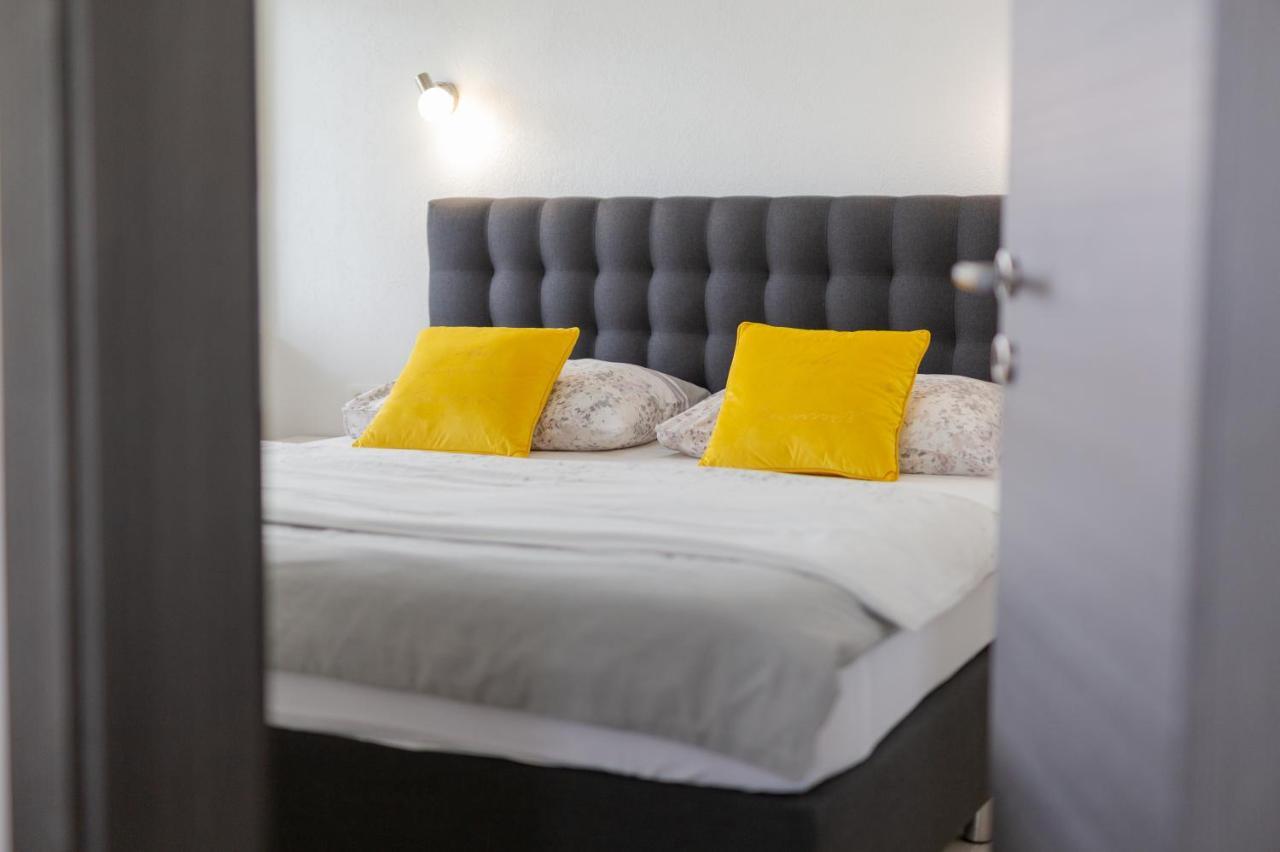 סנג' Apartments Luka מראה חיצוני תמונה