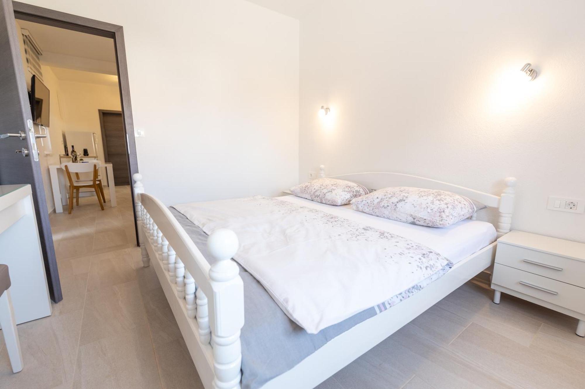 סנג' Apartments Luka מראה חיצוני תמונה