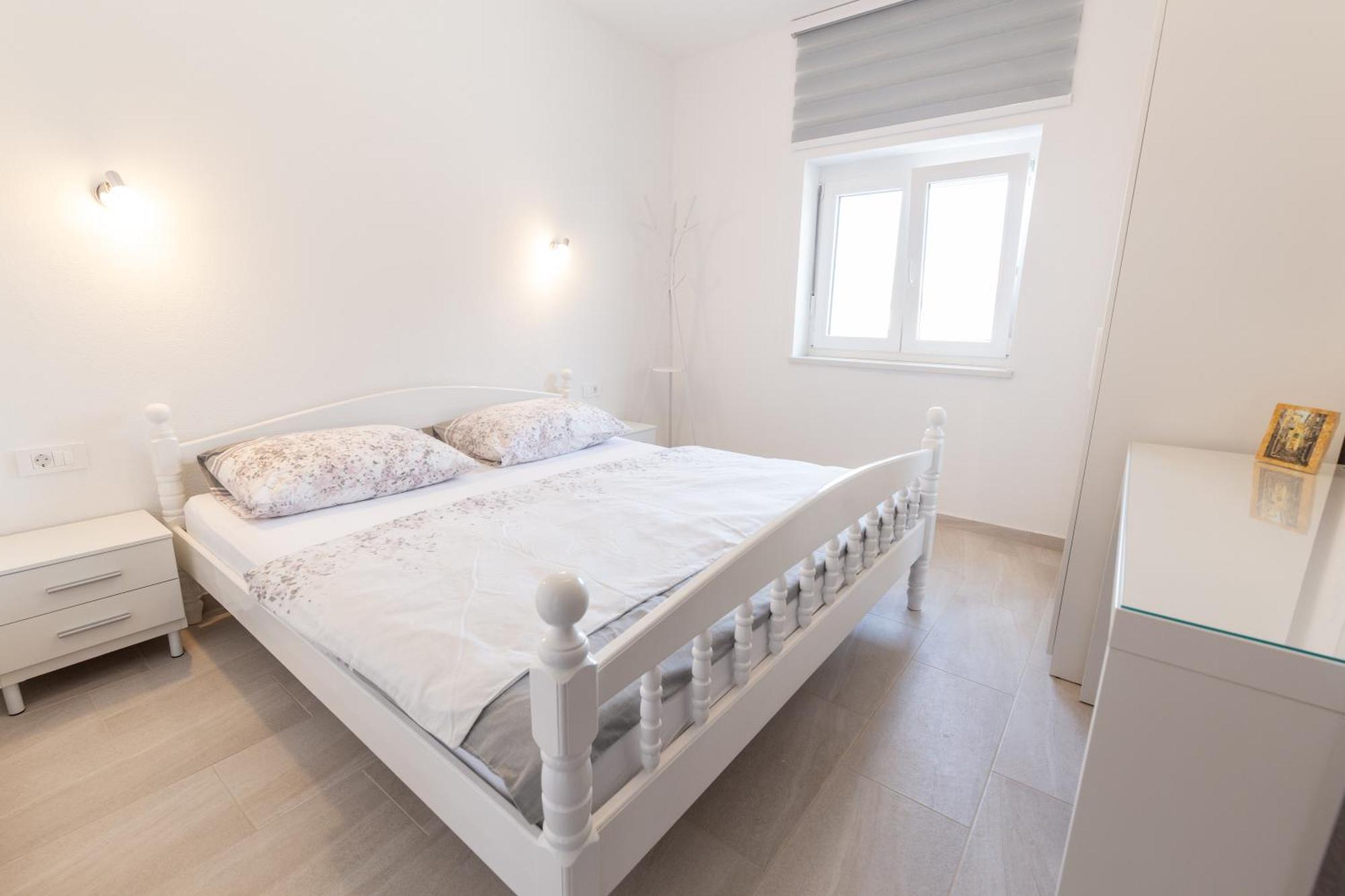סנג' Apartments Luka מראה חיצוני תמונה
